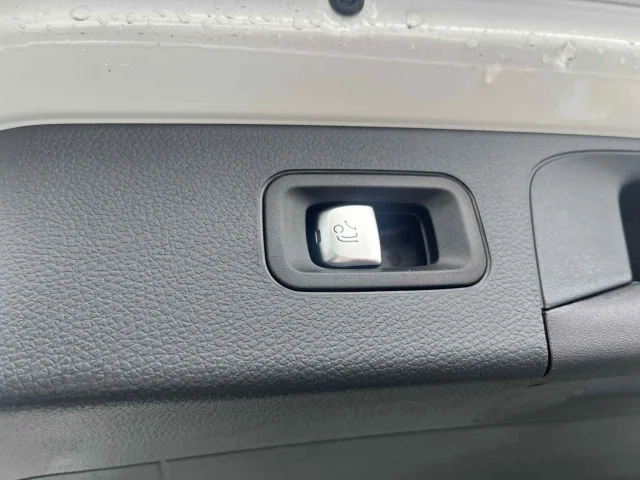 Image of Mercedes-Benz GLC300 DE 4Matic AMG line 2 143kW