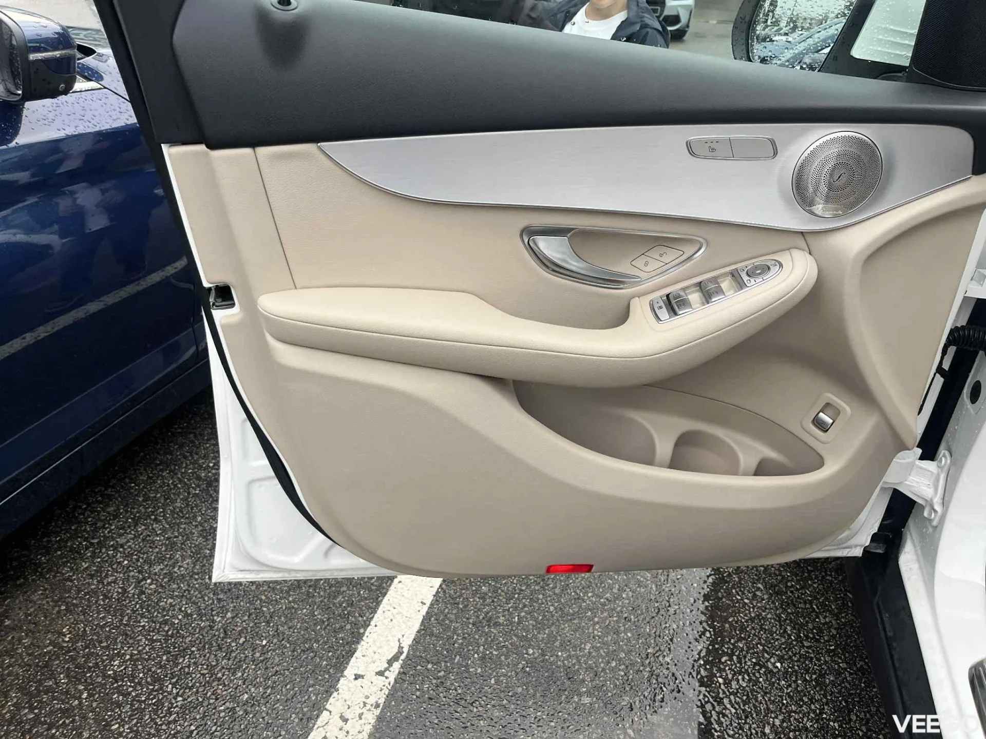 Mercedes-Benz GLC300 DE 4Matic AMG line 2 143kW