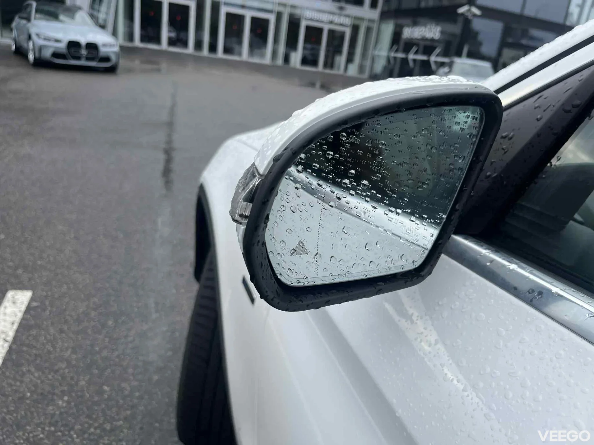 Mercedes-Benz GLC300 DE 4Matic AMG line 2 143kW