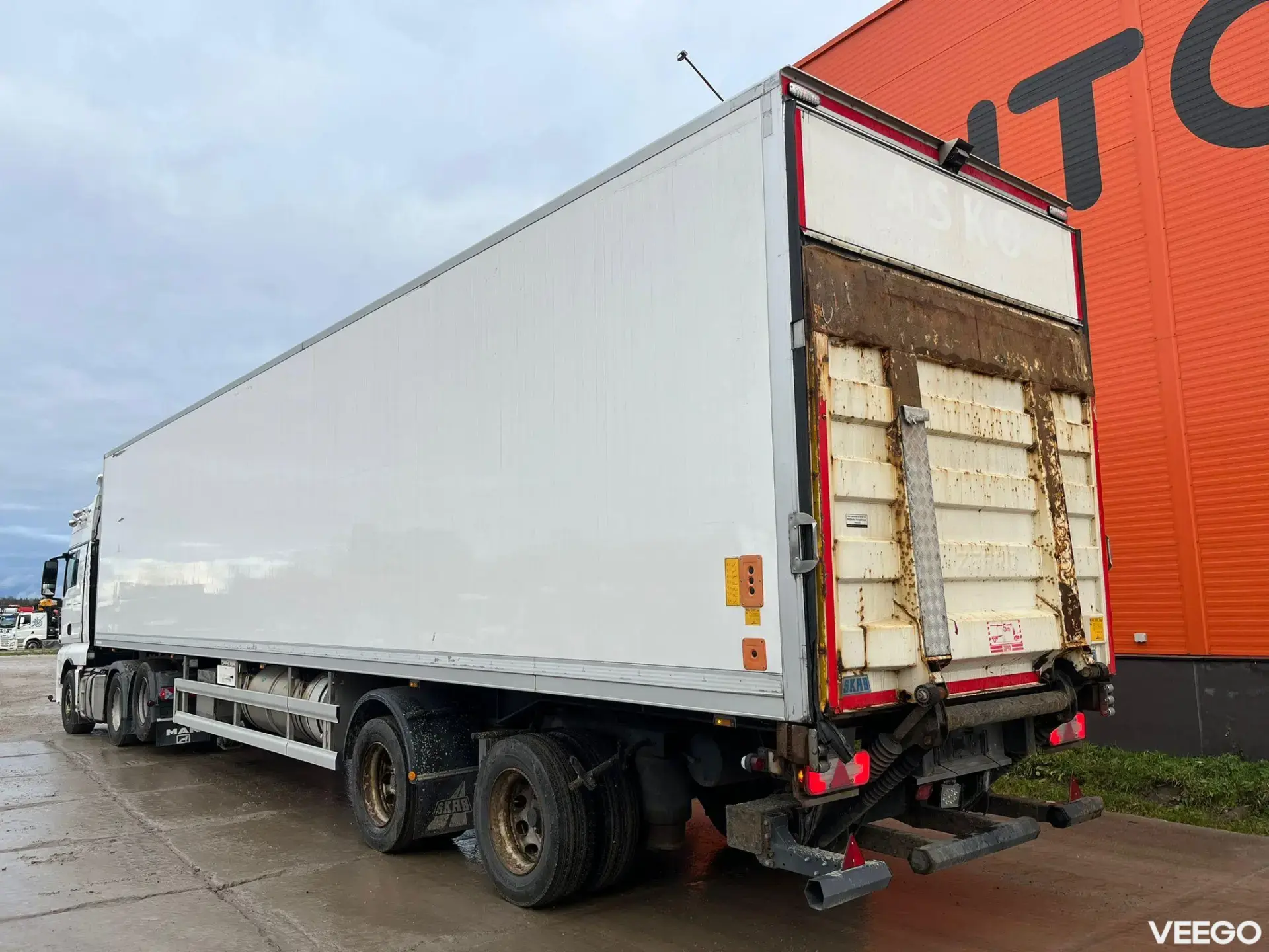 HFR SK 20 THERMOKING CT15 / BOX L=13450 mm
