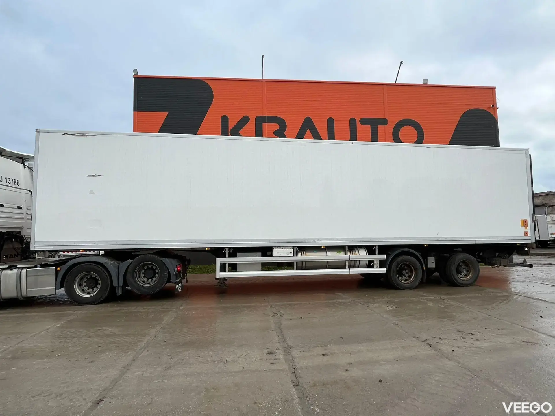 HFR SK 20 THERMOKING CT15 / BOX L=13450 mm