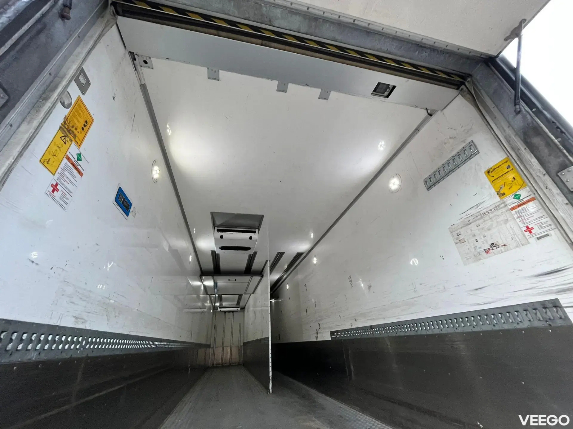 HFR SK 20 THERMOKING CT15 / BOX L=13450 mm