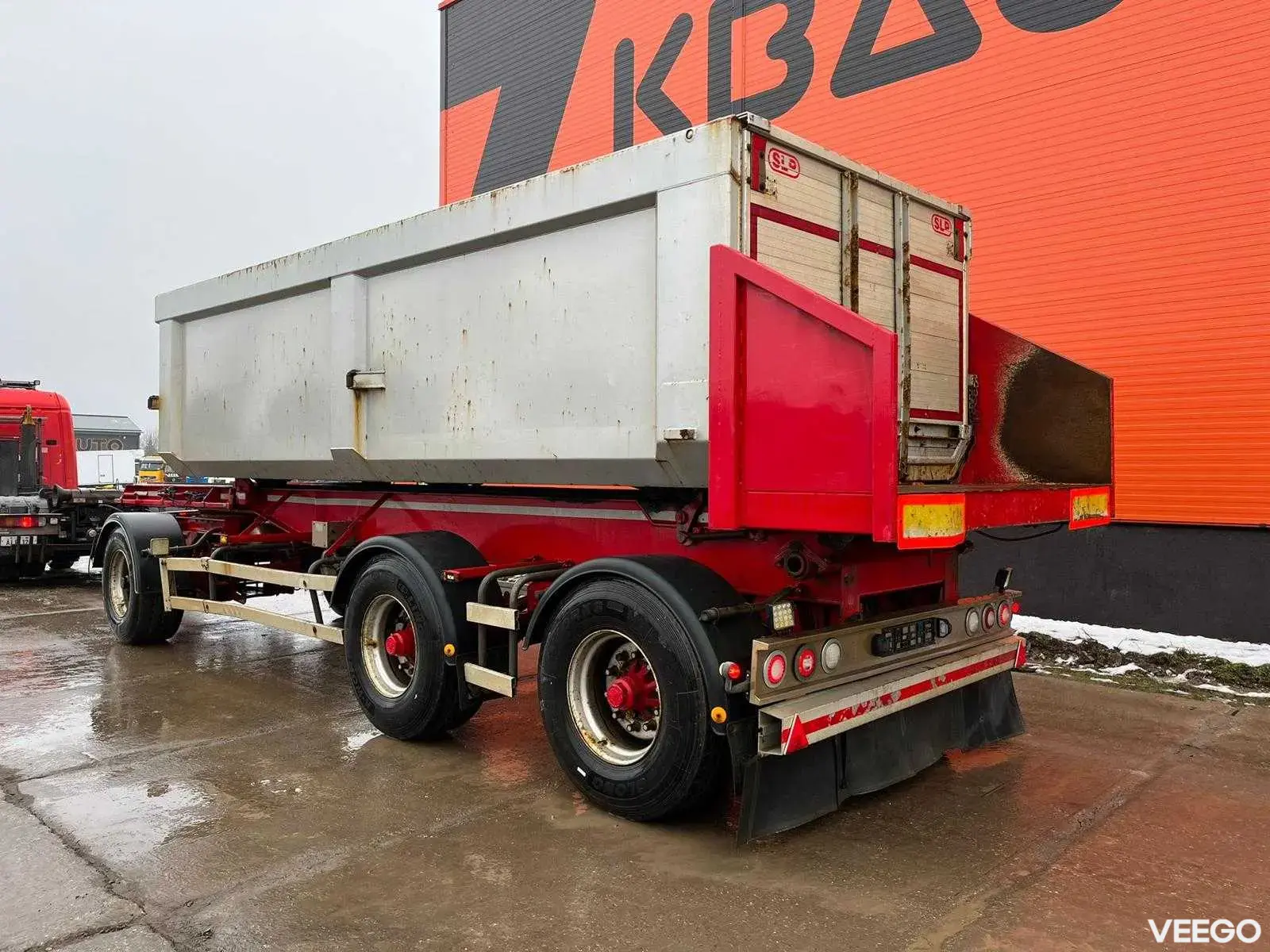 SLP 3-8200-KS BOX L=6100 mm