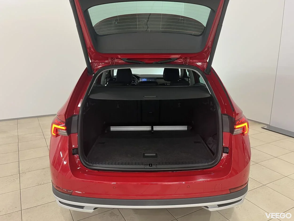 Skoda Octavia Combi Scout 4x4 7-k DSG 2 147kW