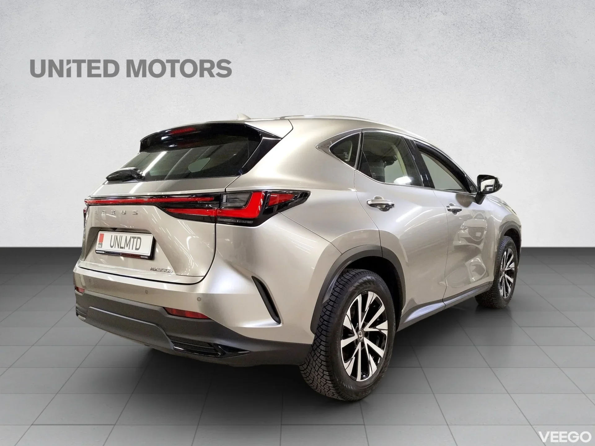 Lexus NX 350h AWD (275hk) 2.5 178kW