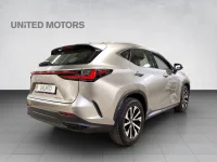 Lexus NX 350h AWD (275hk) 2.5 178kW thumbnail