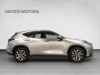 Lexus NX 350h AWD (275hk) 2.5 178kW thumbnail