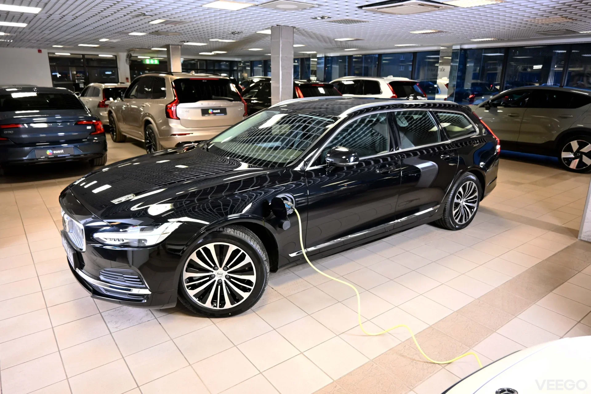 Volvo V90 AWD T6 ULTIMATE BRIGHT INTELLI SAFE PRO 2 293kW
