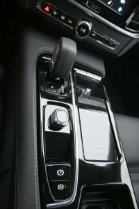 Volvo V90 AWD T6 ULTIMATE BRIGHT INTELLI SAFE PRO 2 293kW thumbnail