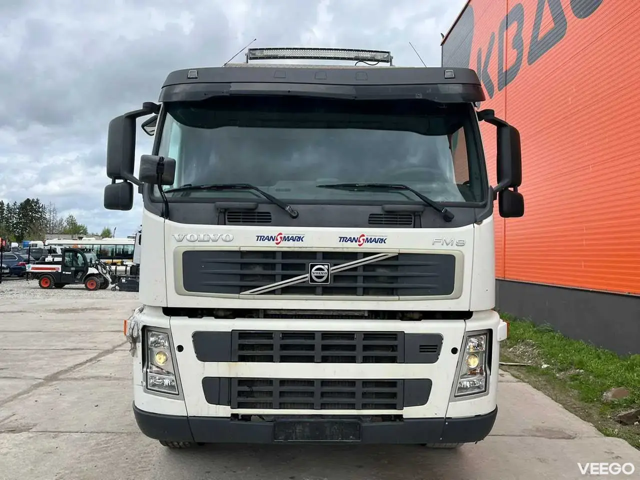 Volvo FM CHASSIS L=8779 mm 220kW