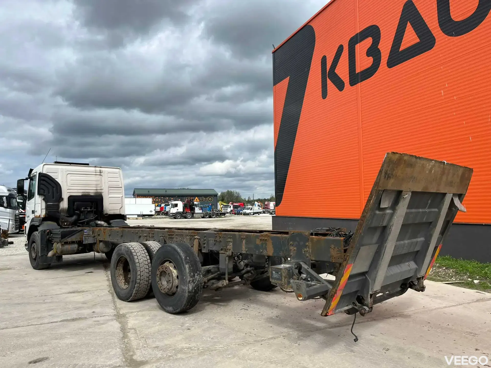Volvo FM CHASSIS L=8779 mm 220kW