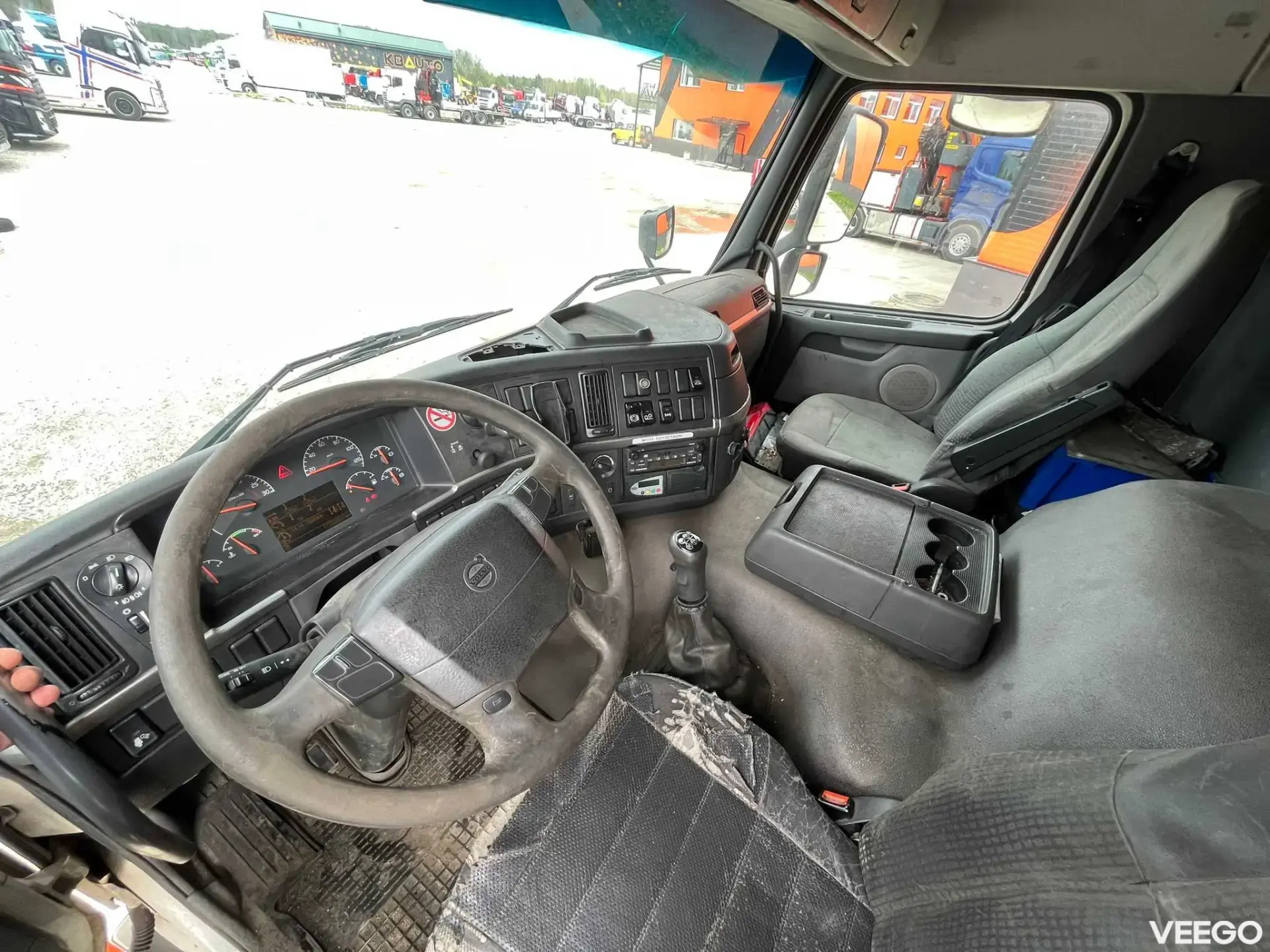 Volvo FM CHASSIS L=8779 mm 220kW