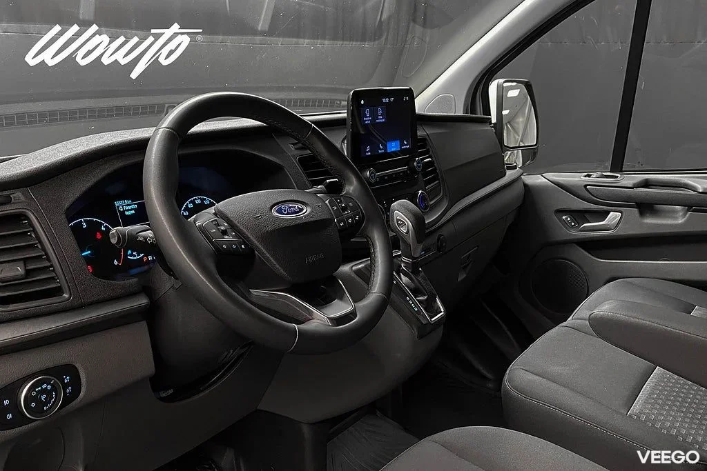 Ford Transit Transit Custom 300 2.0 170HK L2 3-Sits /V-Inredd /Moms 125kW