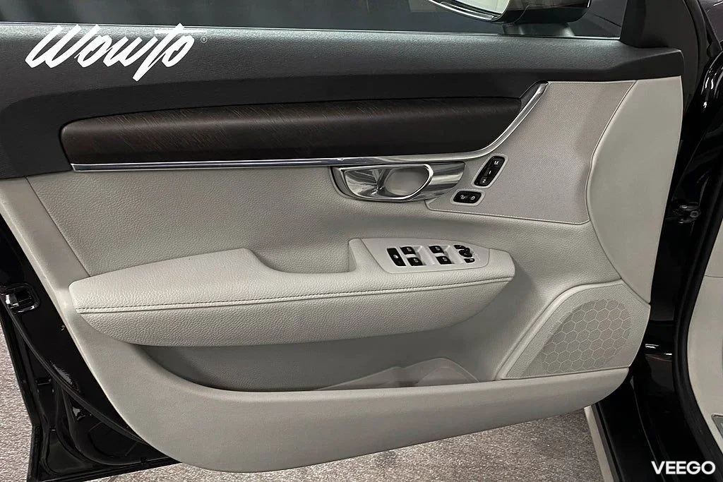 Volvo V90 Cross Country T5 AWD 250HK Inscription /Pano /360 184kW