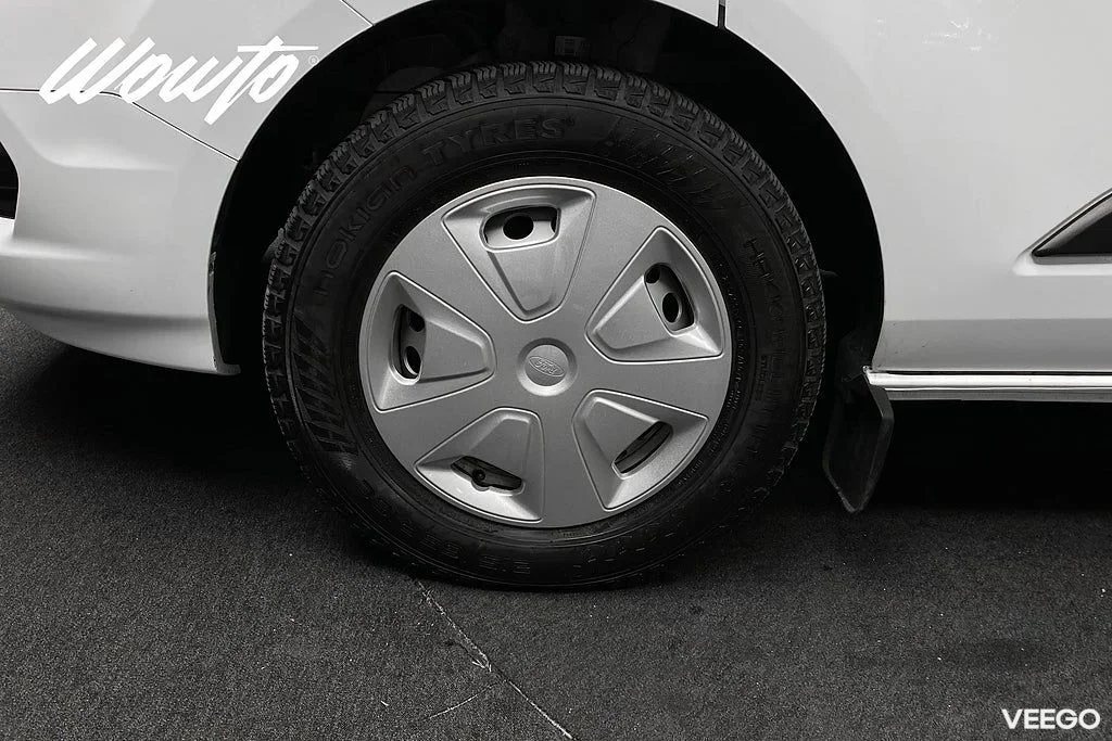 Ford Transit Transit Custom 300 2.0 170HK L2 3-Sits /V-Inredd /Moms 125kW