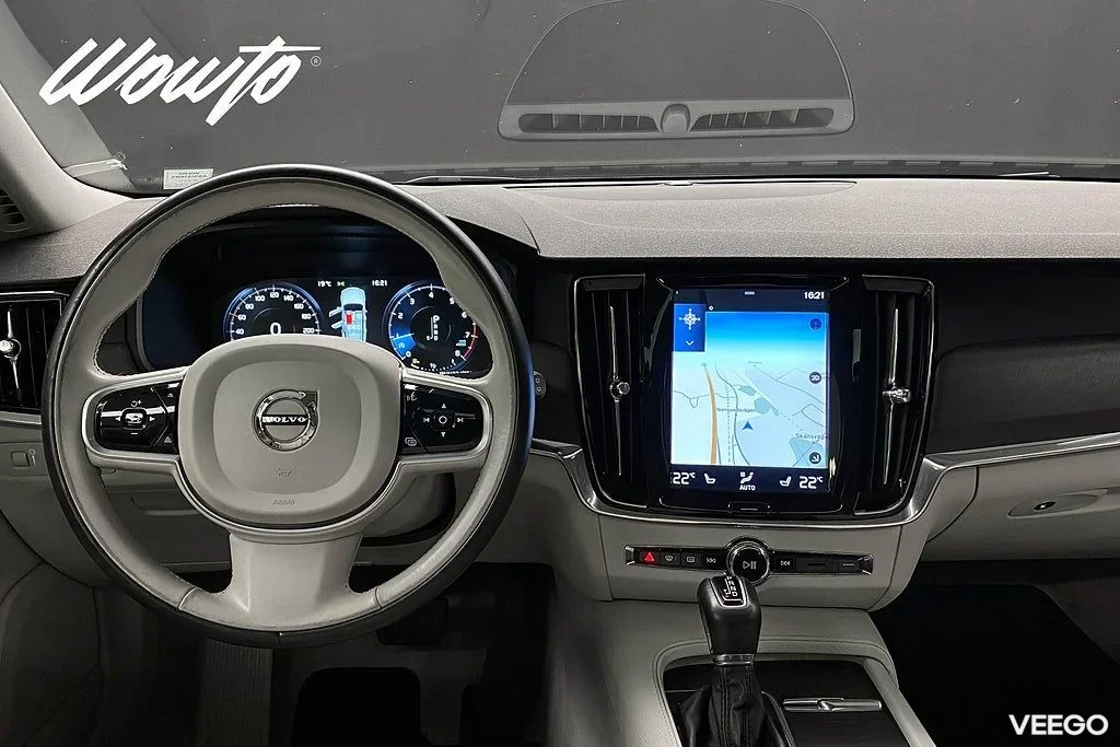 Volvo V90 Cross Country T5 AWD 250HK Inscription /Pano /360 184kW