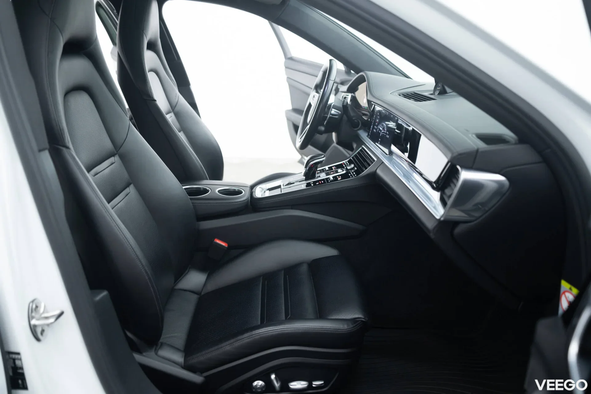 Porsche Panamera 4 E-Hybrid 3.0 340kW