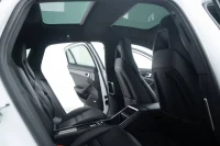 Porsche Panamera 4 E-Hybrid 3.0 340kW thumbnail