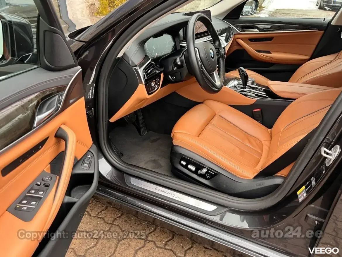 BMW 530E Touring M-STYLE PLUG-IN 2.0 215kW