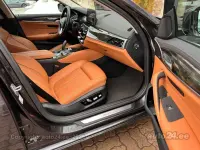 BMW 530E Touring M-STYLE PLUG-IN 2.0 215kW thumbnail
