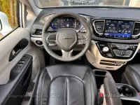 Chrysler Pacifica PLUG - IN HYBRID 3.6 162kW thumbnail