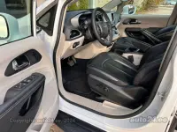 Chrysler Pacifica PLUG - IN HYBRID 3.6 162kW thumbnail