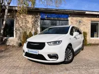 Chrysler Pacifica PLUG - IN HYBRID 3.6 162kW thumbnail