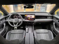 Volkswagen Passat R-Line 4Motion 2.0 142kW thumbnail