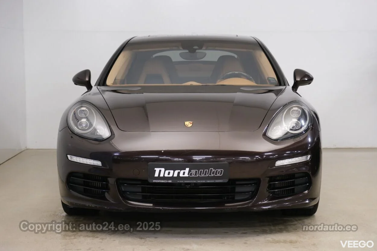 Porsche Panamera 4S - 3 309kW