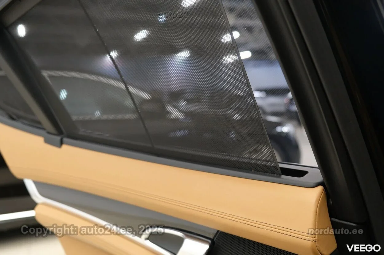 Porsche Panamera 4S - 3 309kW