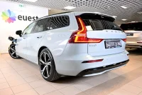 Volvo V60 AWD T6 H&K DARK PLUS XENIUM INTELLI SAFE PRO 2 293kW thumbnail