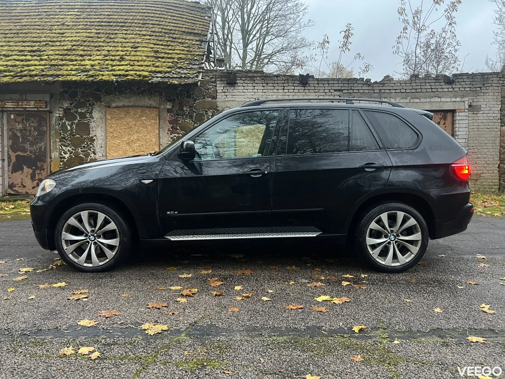 BMW X series E70 3.0 173kW