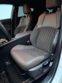 Toyota C-HR 72kW thumbnail