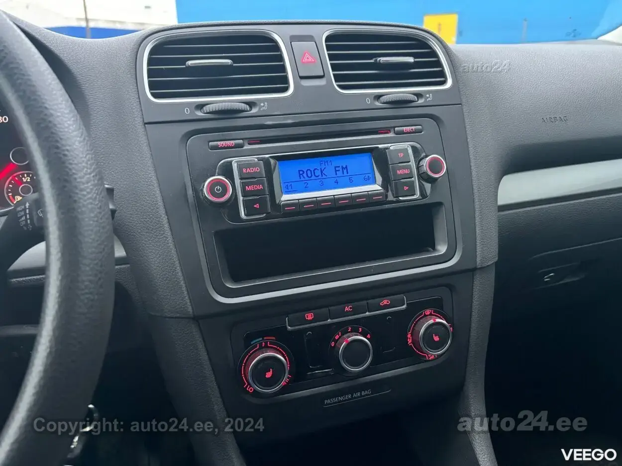 Volkswagen Golf 1.2 77kW