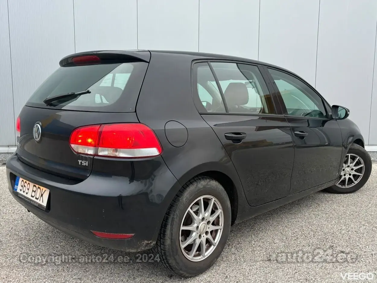 Volkswagen Golf 1.2 77kW