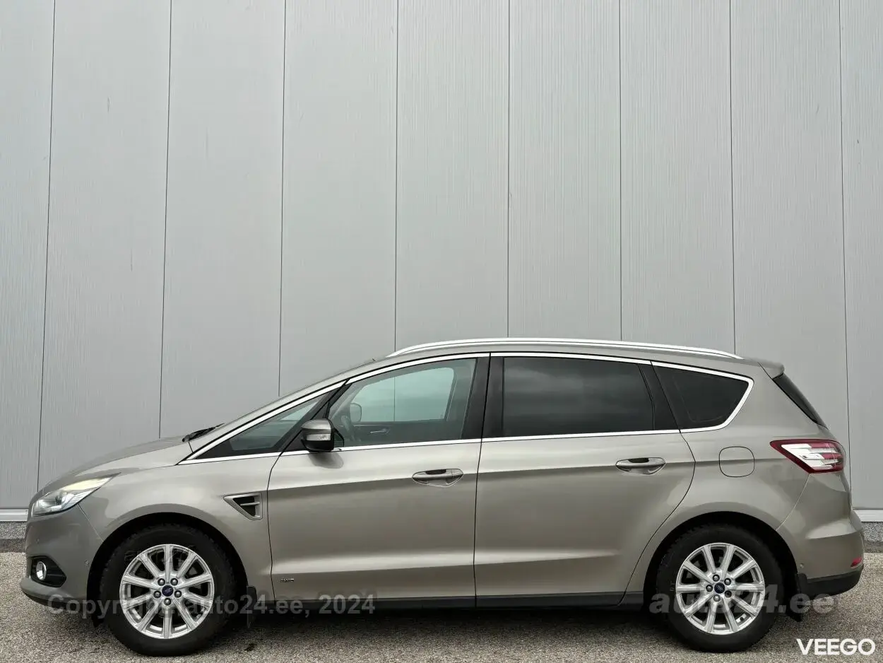 Ford S-MAX 2.0 132kW