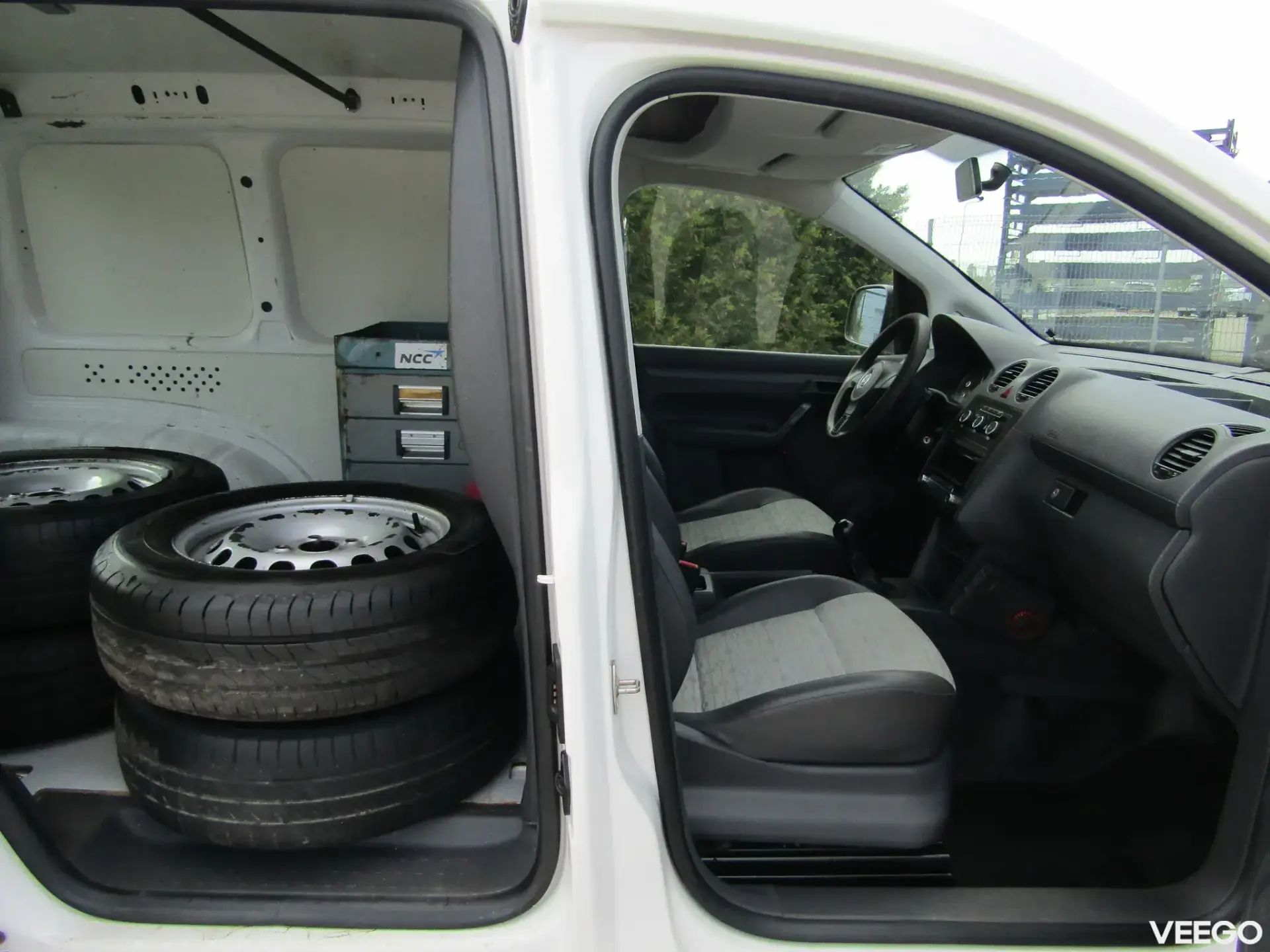 Volkswagen Caddy 1.6 75kW