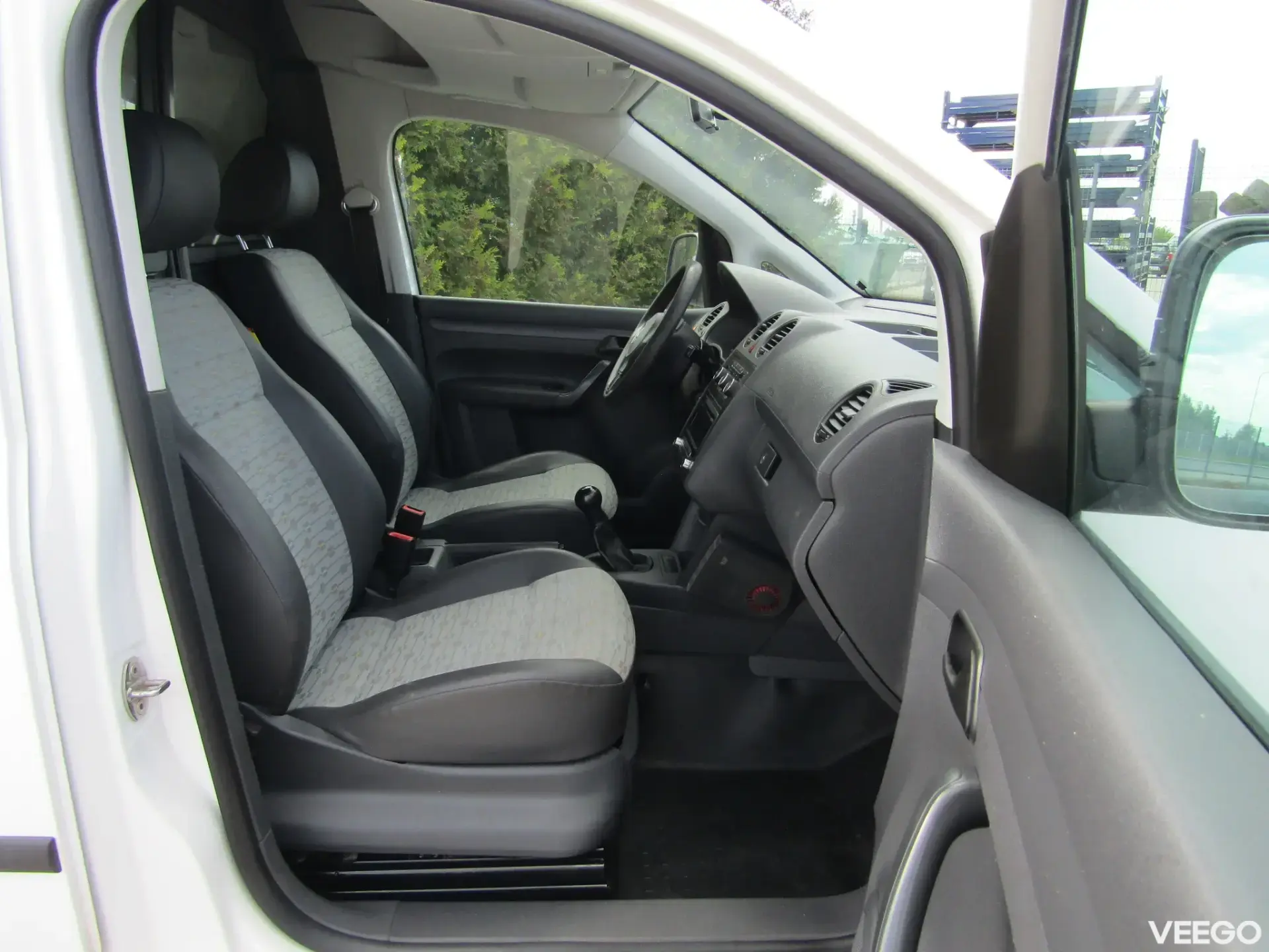 Volkswagen Caddy 1.6 75kW