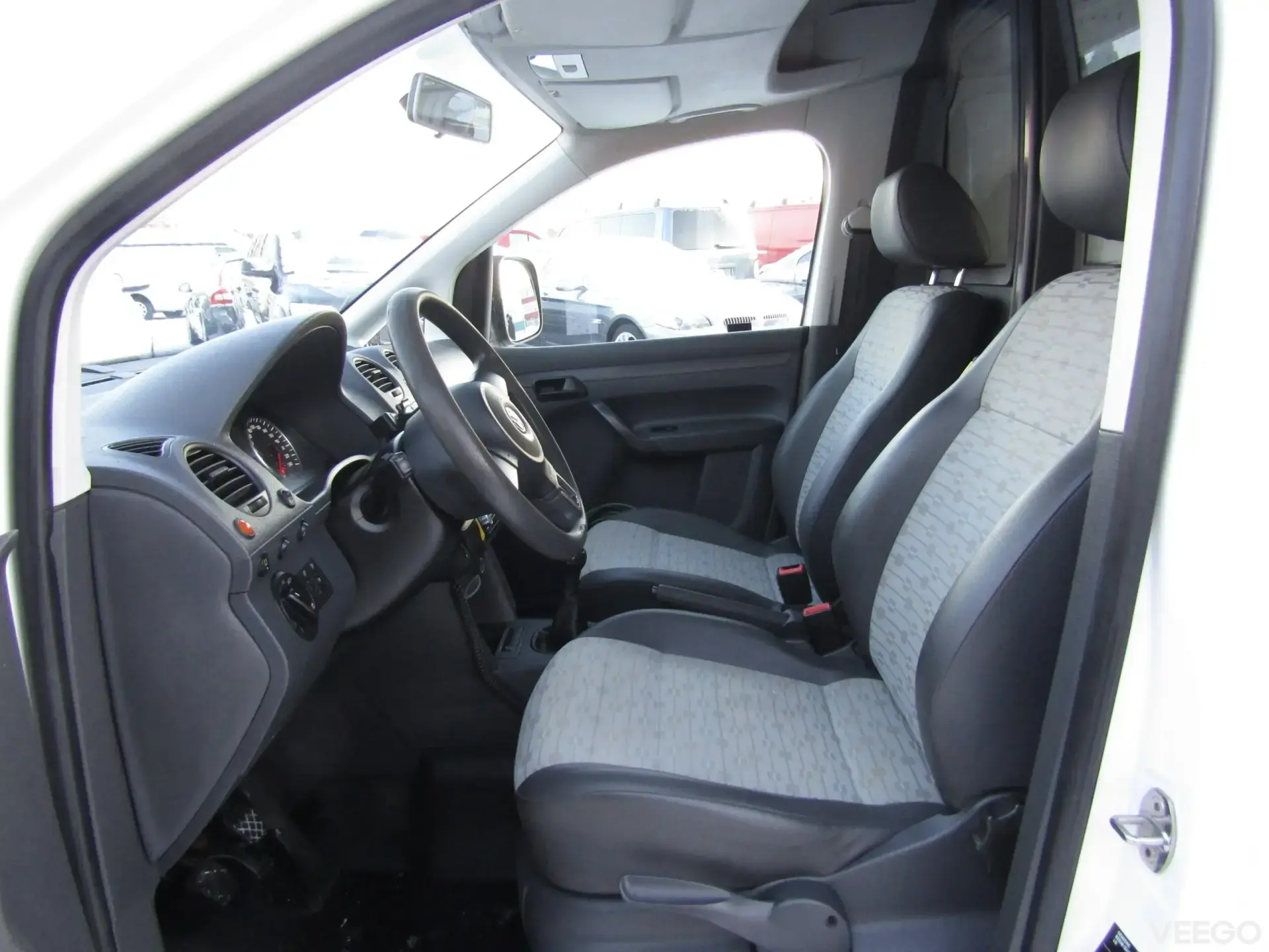 Volkswagen Caddy 1.6 75kW