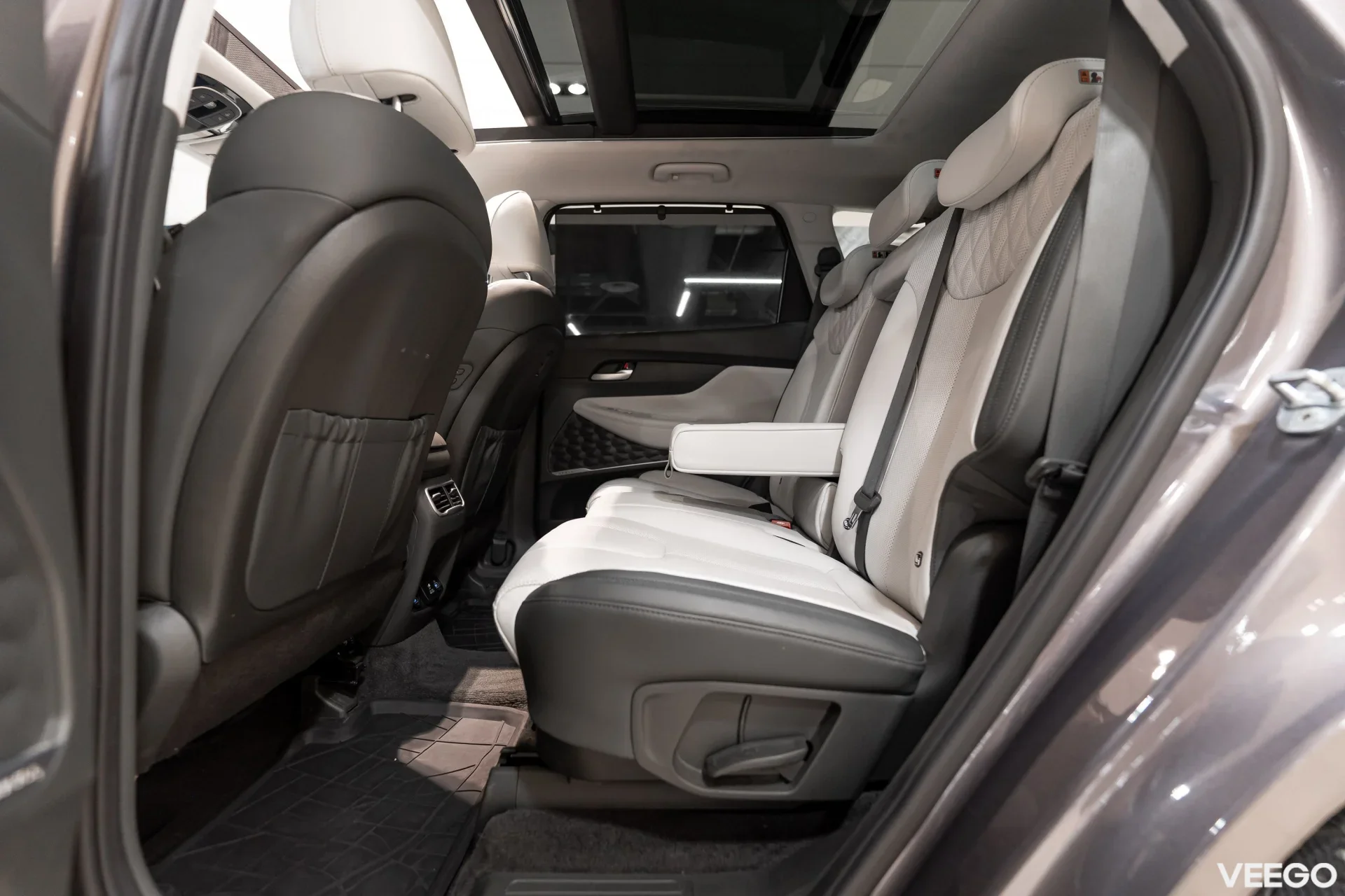 Hyundai Santa Fe Caligraphy 7 142kW