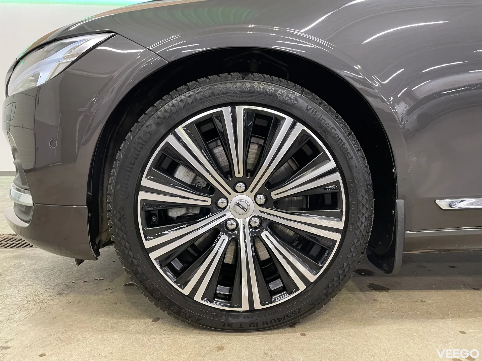 Volvo S90 Ultimate Bright AT AWD 220kW