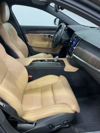 Volvo S90 Ultimate Bright AT AWD 220kW thumbnail