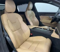 Volvo S90 Ultimate Bright AT AWD 220kW thumbnail