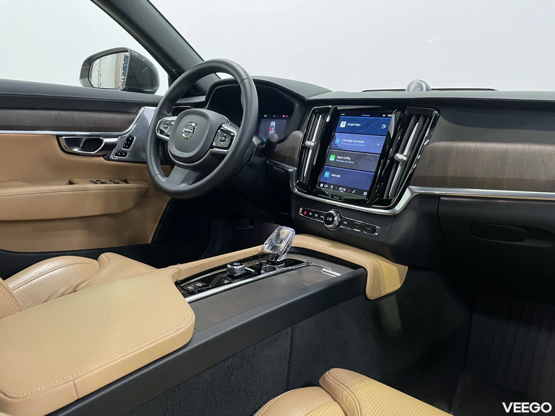 Volvo S90 Ultimate Bright AT AWD 220kW