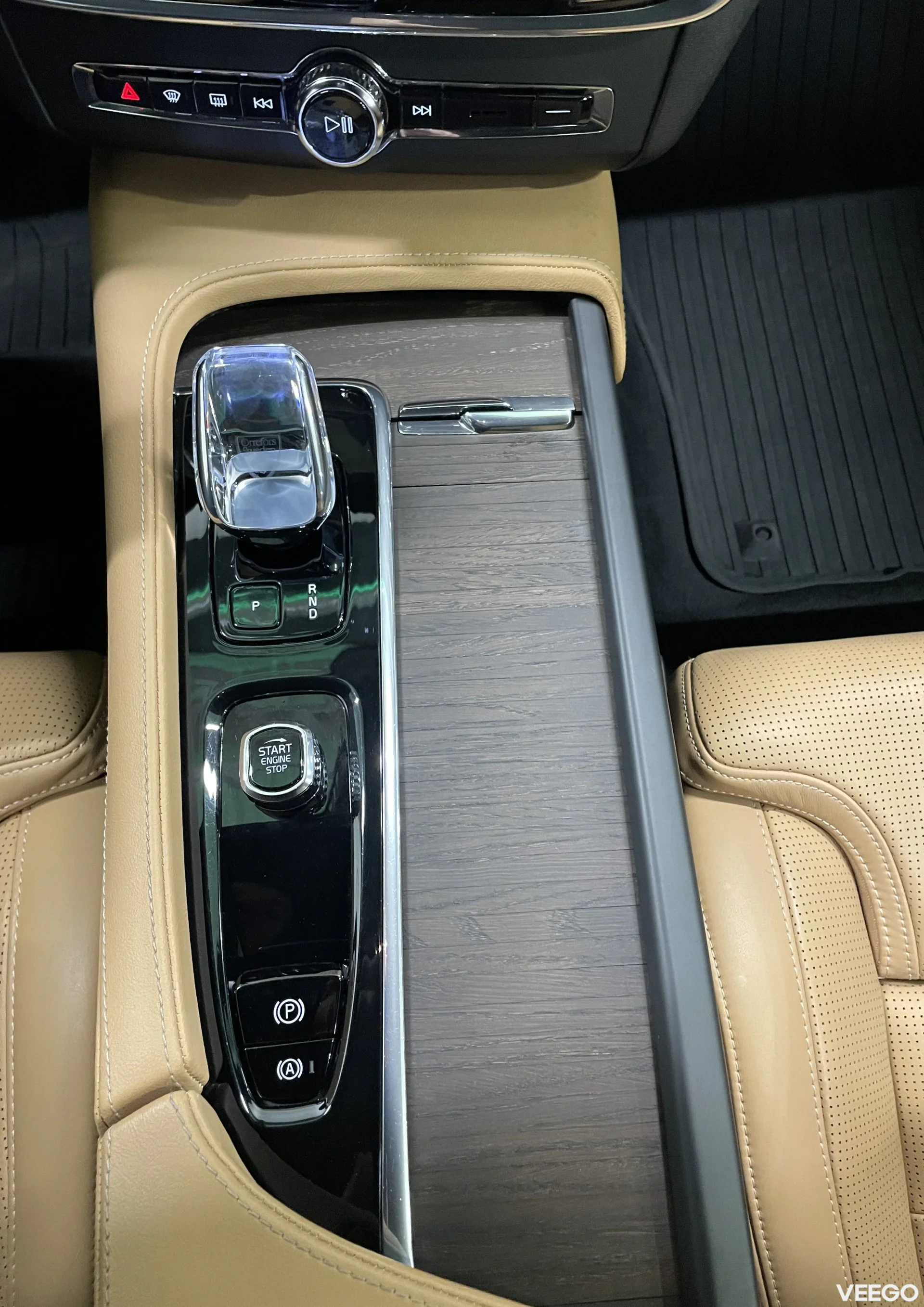 Volvo S90 Ultimate Bright AT AWD 220kW