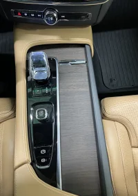 Volvo S90 Ultimate Bright AT AWD 220kW thumbnail