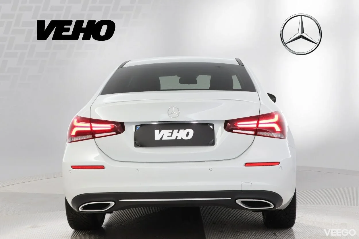 Mercedes-Benz A180 Progressive 1.3 100kW