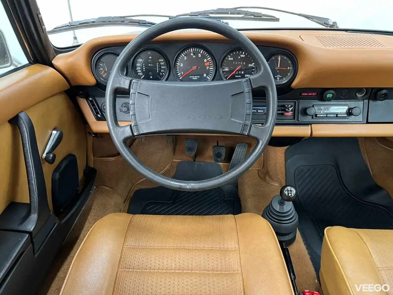 Porsche 911 S Coupe 2.7 129kW