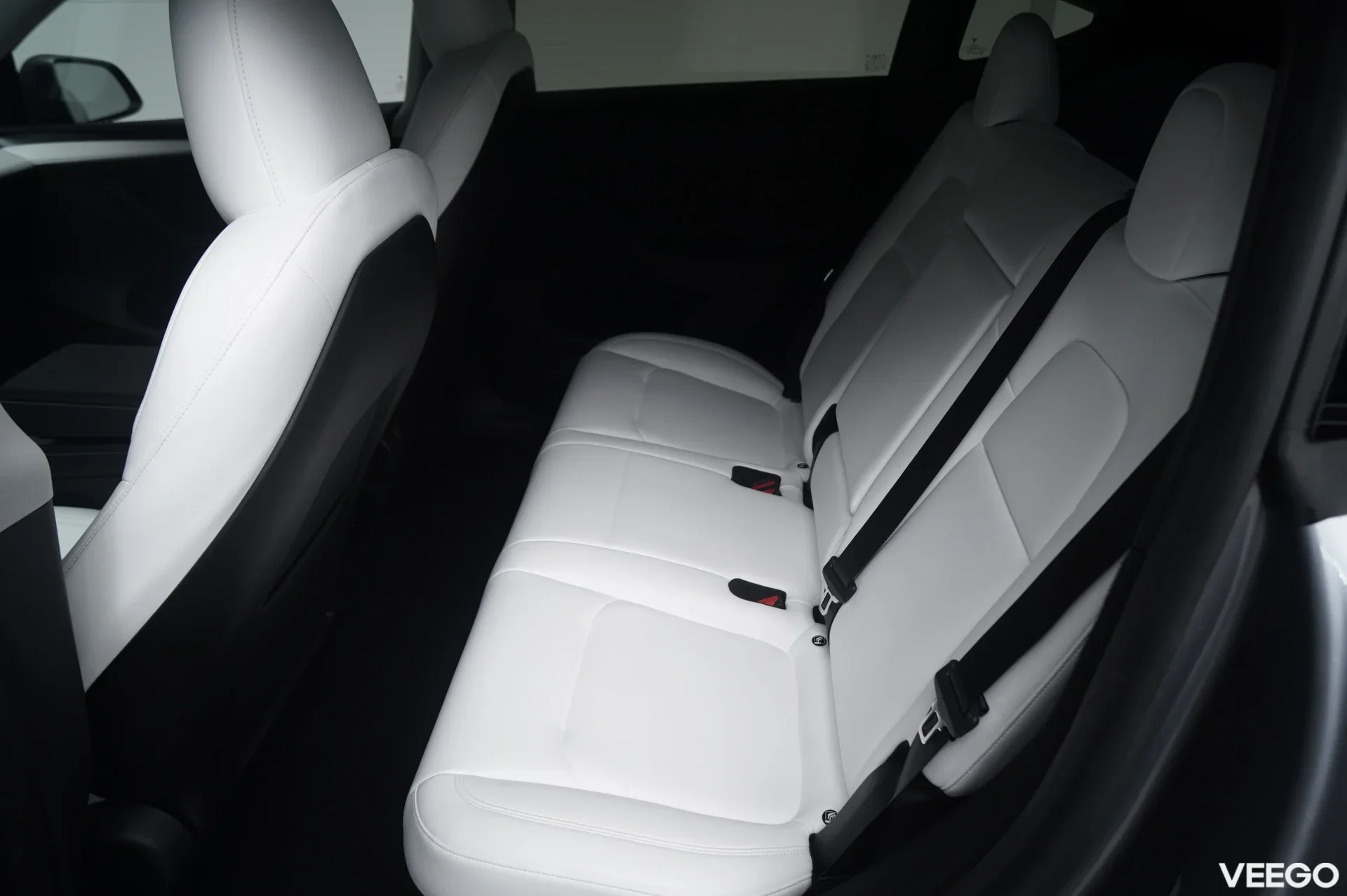 Tesla Model Y LONG RANGE DUAL MOTOR AWD 190kW