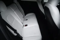 Tesla Model Y LONG RANGE DUAL MOTOR AWD 190kW thumbnail